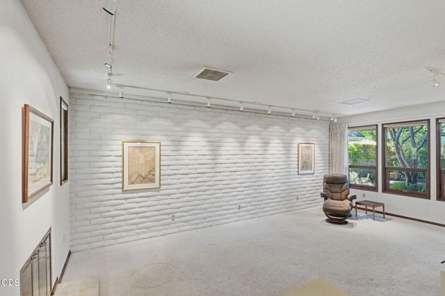 1325 NW Lawnridge Avenue, Grants Pass, OR 97526