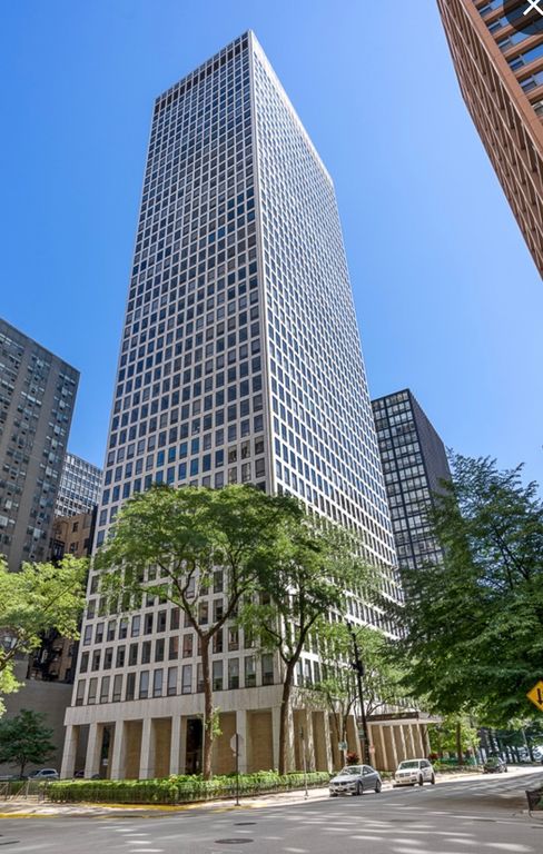 260 E Chestnut Street 409, Chicago, IL 60611 — exterior