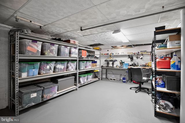 211 SPRING MOUNT RD, Schwenksville, PA 19473