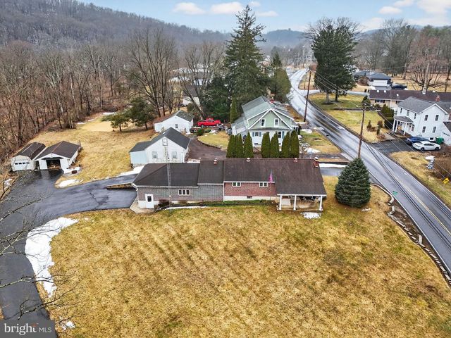 211 SPRING MOUNT RD, Schwenksville, PA 19473