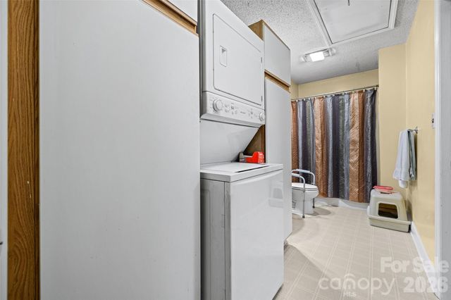 243 8th Avenue, Cramerton, NC 28032