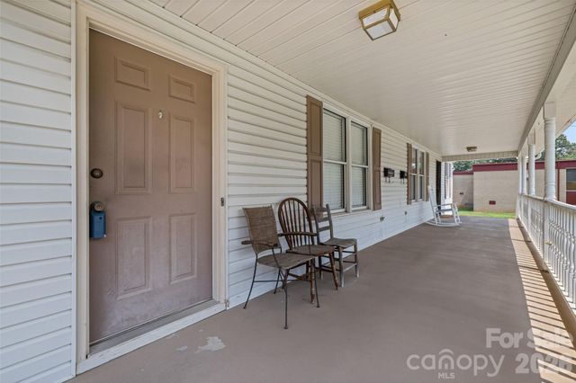 243 8th Avenue, Cramerton, NC 28032