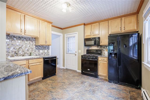 29 Highland Avenue, Rochester, NY 14620