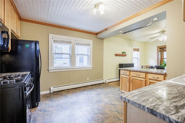29 Highland Avenue, Rochester, NY 14620