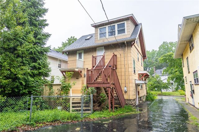 29 Highland Avenue, Rochester, NY 14620
