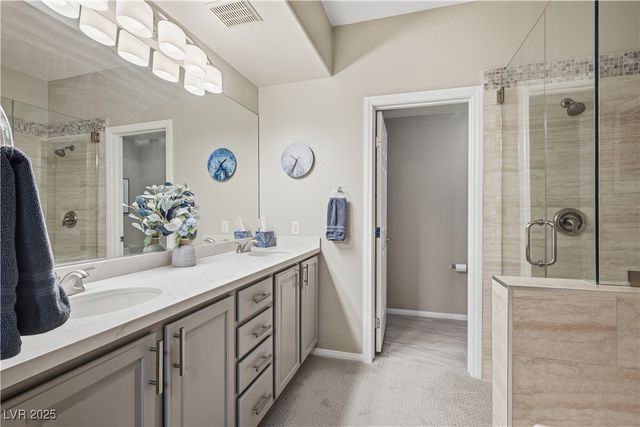 10809 Garden Mist Drive 2064, Las Vegas, NV 89135