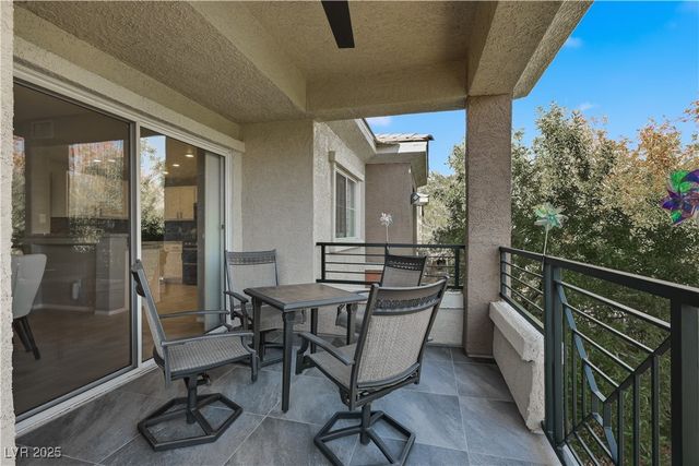 10809 Garden Mist Drive 2064, Las Vegas, NV 89135