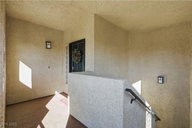 10809 Garden Mist Drive 2064, Las Vegas, NV 89135