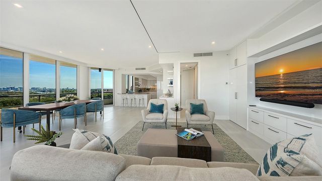 415 L AMBIANCE DRIVE E507, Longboat Key, FL 34228