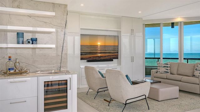415 L AMBIANCE DRIVE E507, Longboat Key, FL 34228