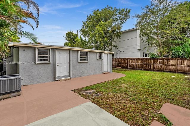 2636 SW 29th Ct, Miami, FL 33133