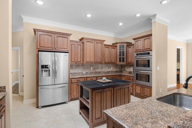 104 EAGLE TRACE RD, Covington, TN 38019