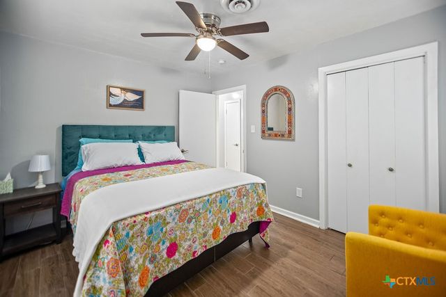 1315 Jackson Street, Port Lavaca, TX 77979