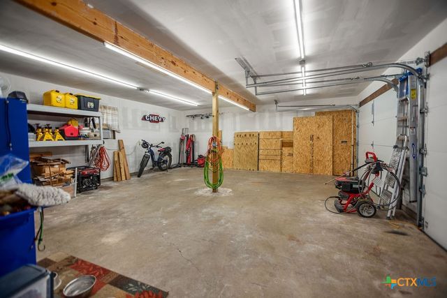 1315 Jackson Street, Port Lavaca, TX 77979