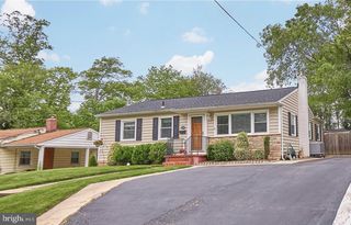 100 TAPAWINGO RD SE, Vienna, VA 22180