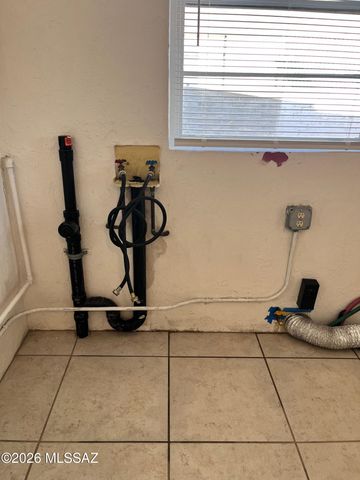 3525 E Cody Street, Tucson, AZ 85716