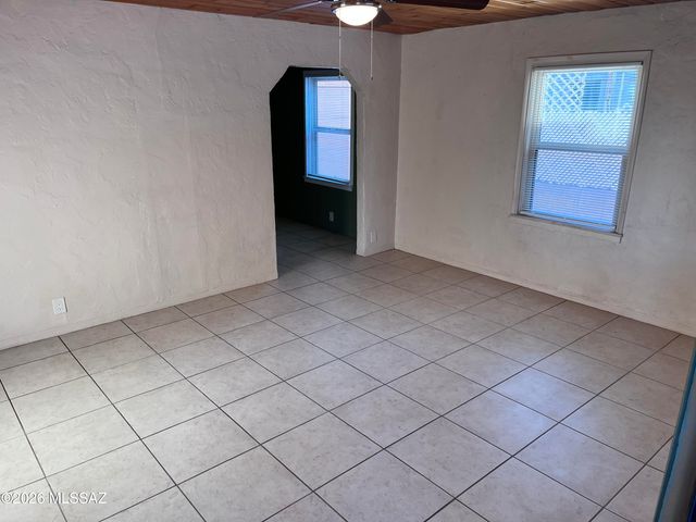 3525 E Cody Street, Tucson, AZ 85716