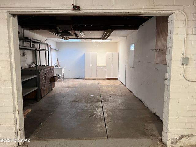 3525 E Cody Street, Tucson, AZ 85716