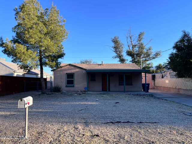 3525 E Cody Street, Tucson, AZ 85716