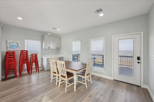 1326 Emerald Drive, Crystal Beach, TX 77650