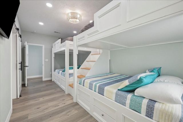 1326 Emerald Drive, Crystal Beach, TX 77650