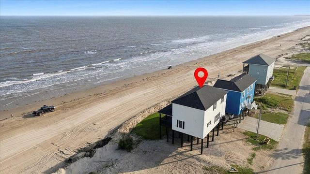 1326 Emerald Drive, Crystal Beach, TX 77650