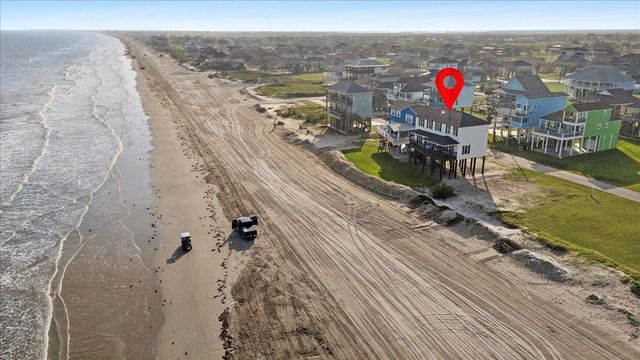 1326 Emerald Drive, Crystal Beach, TX 77650