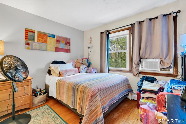 30 Stoneycrest Drive, Meriden, CT 06450