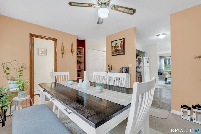 30 Stoneycrest Drive, Meriden, CT 06450