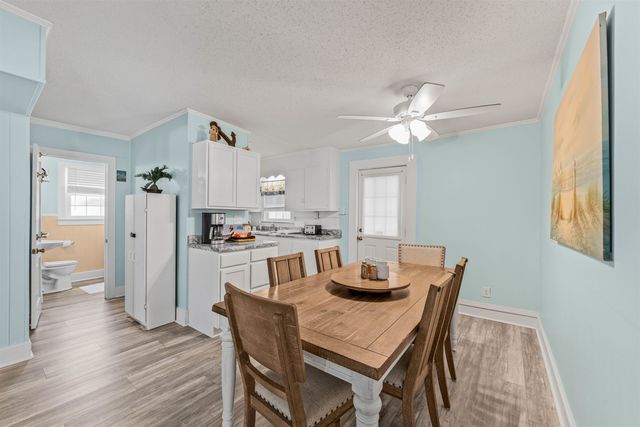 406 43rd Ave. S, North Myrtle Beach, SC 29582