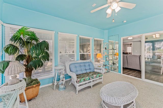 406 43rd Ave. S, North Myrtle Beach, SC 29582