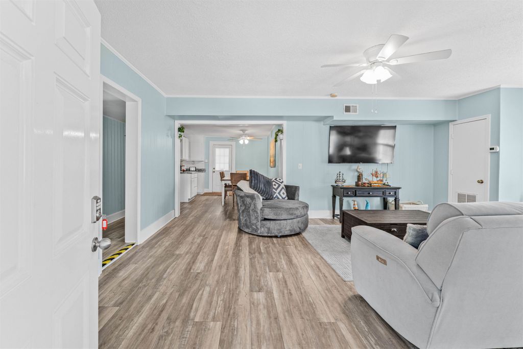 406 43rd Ave. S, North Myrtle Beach, SC 29582 — photo 3