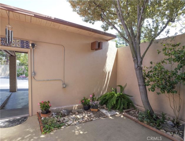 5921 Armaga Spring E, Rancho Palos Verdes, CA 90275