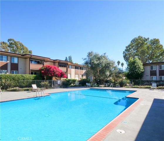 5921 Armaga Spring E, Rancho Palos Verdes, CA 90275
