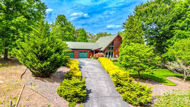 371 Hickory Loop Road, Rutherfordton, NC 28139