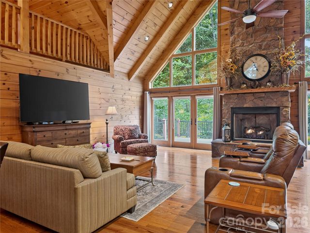 371 Hickory Loop Road, Rutherfordton, NC 28139