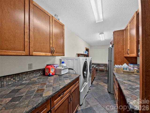 371 Hickory Loop Road, Rutherfordton, NC 28139