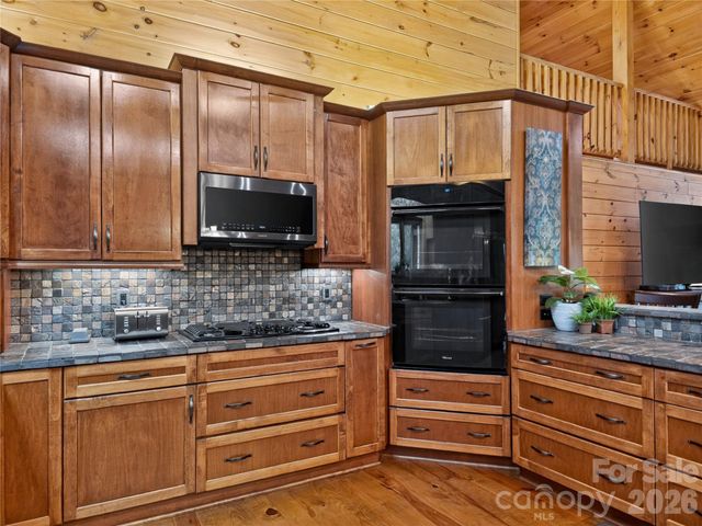 371 Hickory Loop Road, Rutherfordton, NC 28139