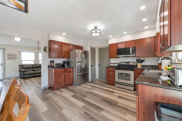 8625 S Yukon Street, Littleton, CO 80128