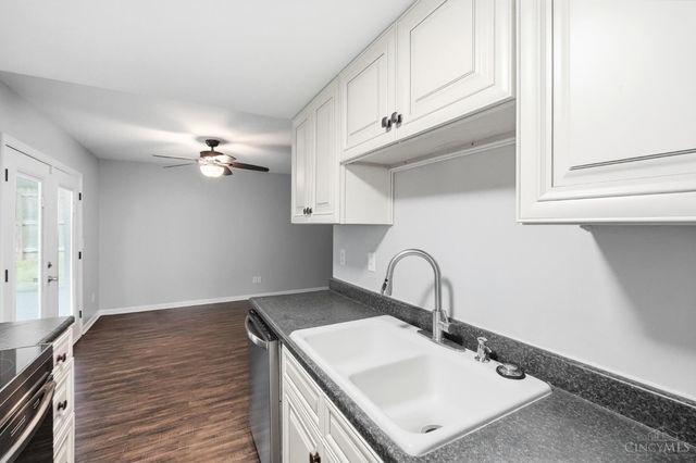 1314 Brentwood Street, Middletown, OH 45044