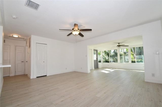 547 TRADE WINDS DRIVE, Dunedin, FL 34698