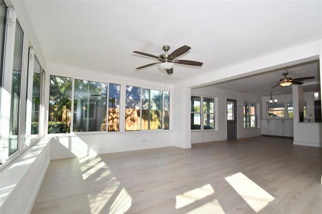 547 TRADE WINDS DRIVE, Dunedin, FL 34698