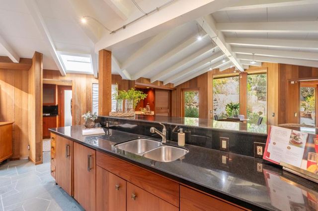 9 STORY ROAD, Carmel Valley, CA 93924