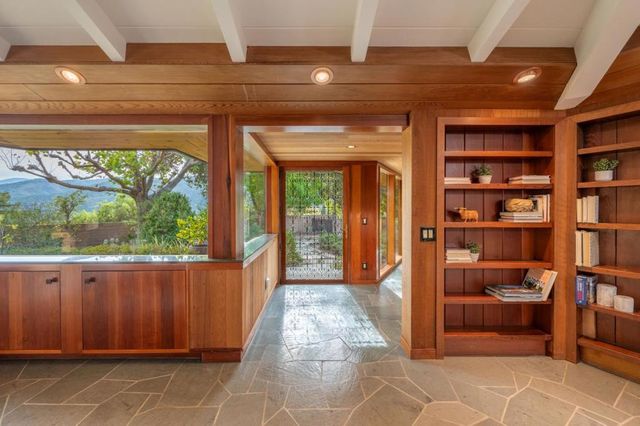 9 STORY ROAD, Carmel Valley, CA 93924