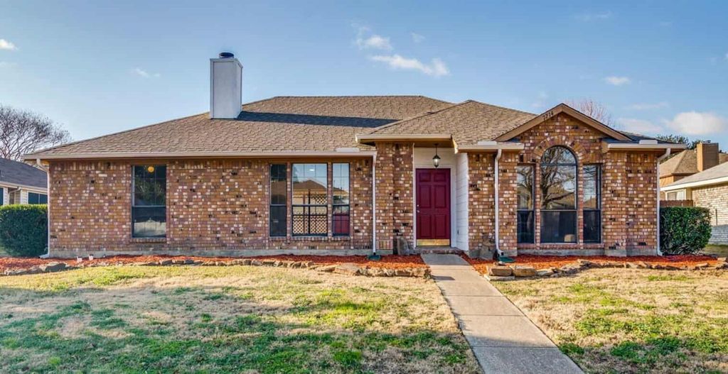 7214 Aberdeen Drive, Rowlett, TX 75089