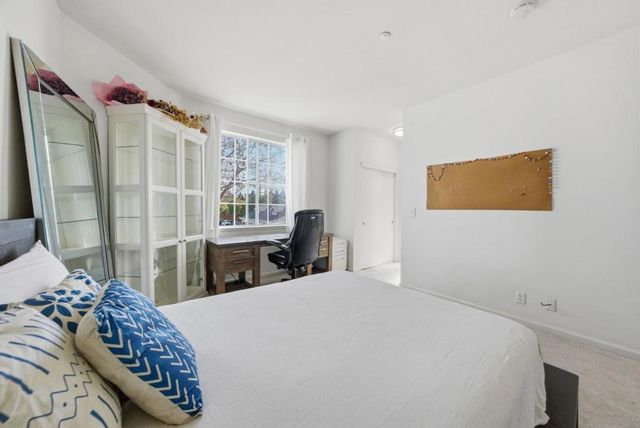 607 Arcadia Terrace 204, Sunnyvale, CA 94085