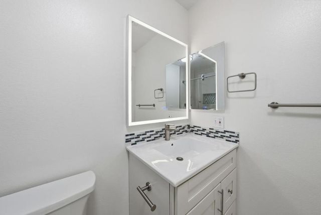 607 Arcadia Terrace 204, Sunnyvale, CA 94085