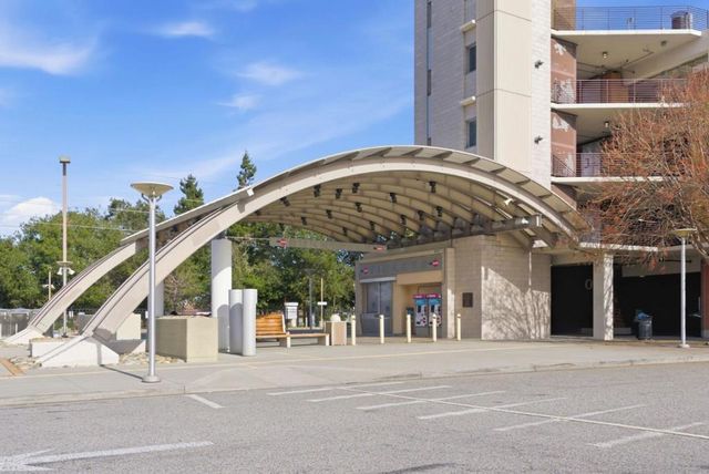 607 Arcadia Terrace 204, Sunnyvale, CA 94085