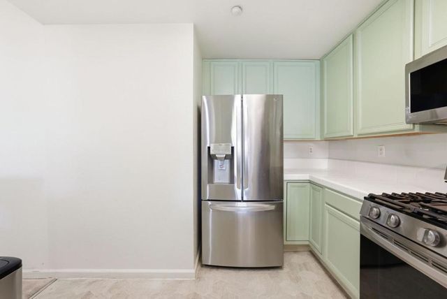 607 Arcadia Terrace 204, Sunnyvale, CA 94085