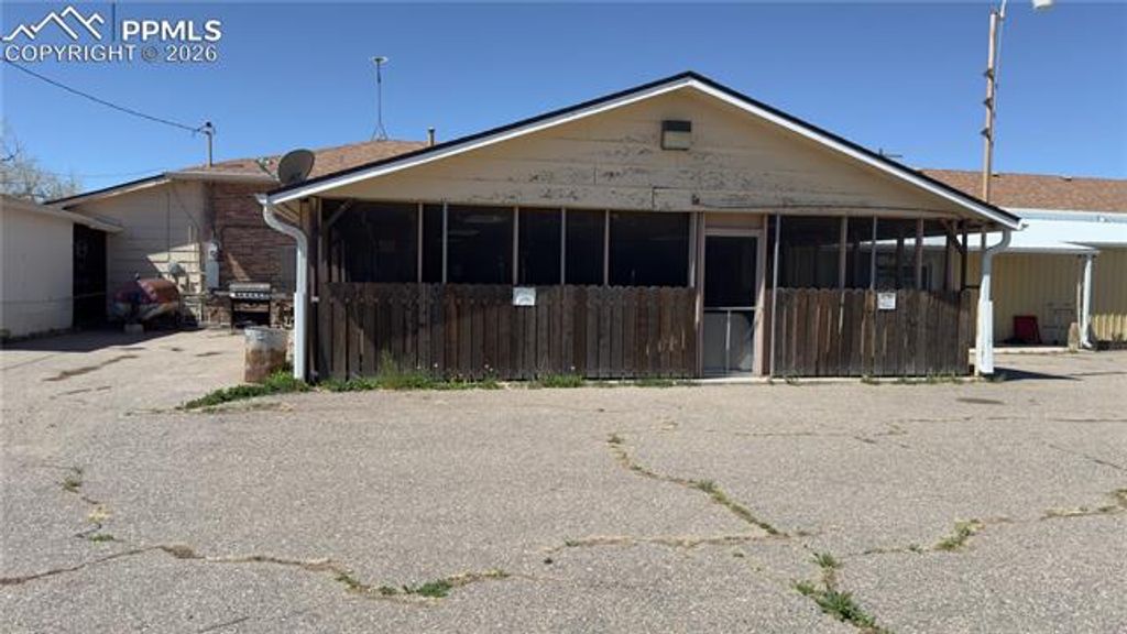664 2nd Avenue, Deer Trail, CO 80105 — photo 3